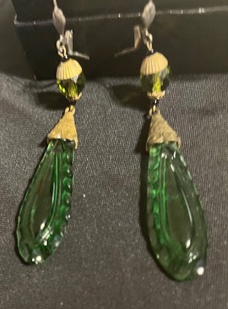 Vintage Art Deco Czech  Green Glass drop earrings